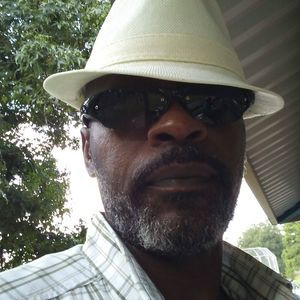 Meet your Posher, Reginald